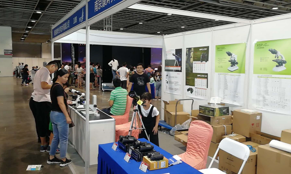 公司參加2018年8月18日江蘇省首屆青少年科技國際博覽會！